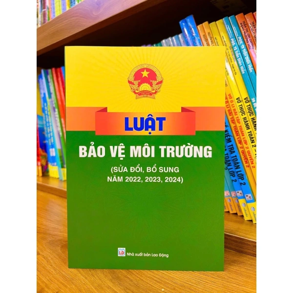 Năm 2023 Luật yêu cầu các doanh nghiệp phải nộp báo cáo môi trường bằng hệ thống điện tử chuẩn quốc gia (e‑Environment). (Ảnh 4)