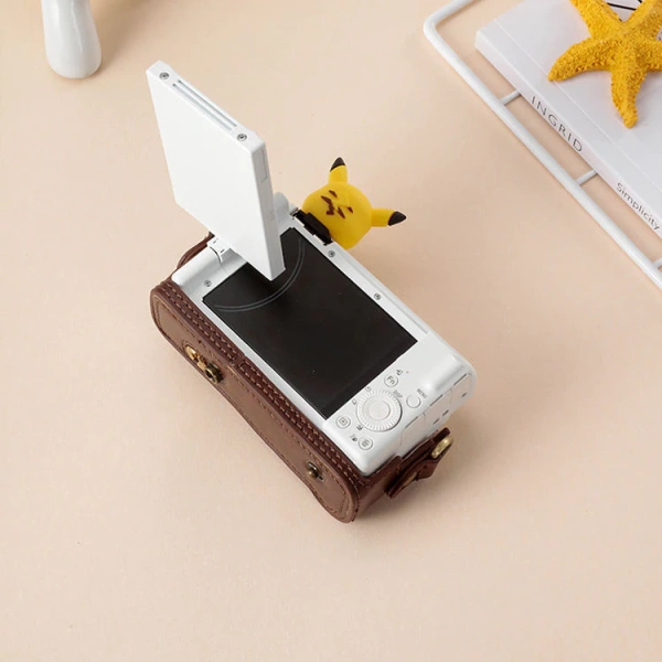 Một trong những mẫu được người dùng quan tâm hiện nay là “Kho báu chất lượng Thích hợp cho Sony ZV1 ZV1F ZV1M2 – Vỏ da bảo vệ da đen”. (Ảnh 5)