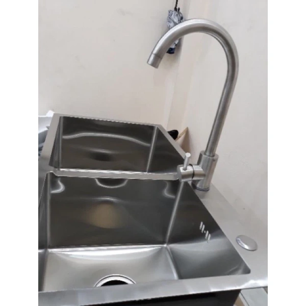 Model Chậu rửa bát inox SUS 304 hiện đang được bán trên một số sàn thương mại điện tử với mức giá gốc 238,800 VNĐ, đã được giảm còn 199,000 VNĐ. (Ảnh 3) Model Chậu rửa bát inox SUS 304 hiện đang được bán trên một số sàn thương mại điện tử với mức giá gốc 238,800 VNĐ, đã được giảm còn 199,000 VNĐ. (Ảnh 3)