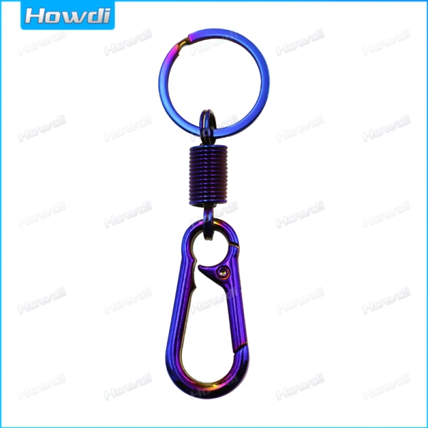 Thị trường hiện nay bày bán đa dạng các loại kẹp chìa khóa từ nhựa, hợp kim tới thép không gỉ. (Ảnh 2) Thị trường hiện nay bày bán đa dạng các loại kẹp chìa khóa từ nhựa, hợp kim tới thép không gỉ. (Ảnh 2)