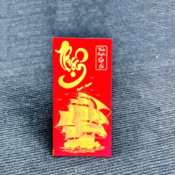 Với các mệnh giá lên đến 1 triệu đồng, bao giấy dày 0.3 mm trở lên là lựa chọn an toàn, không lo rách khi gập. (Ảnh 3)