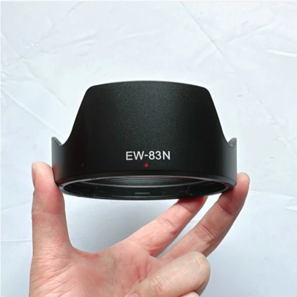 Có thực sự cần một hood lens khi dùng ống kính Canon RF 24‑105mm trong chụp đô thị không? - Ảnh 3 Có thực sự cần một hood lens khi dùng ống kính Canon RF 24‑105mm trong chụp đô thị không? - Ảnh 3