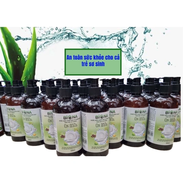 Dầu mỡ cứng đầu tan nhanh khi dùng nước rửa chén bát hữu cơ, nhưng hương thơm tinh dầu khó duy trì suốt ngày - Ảnh 2