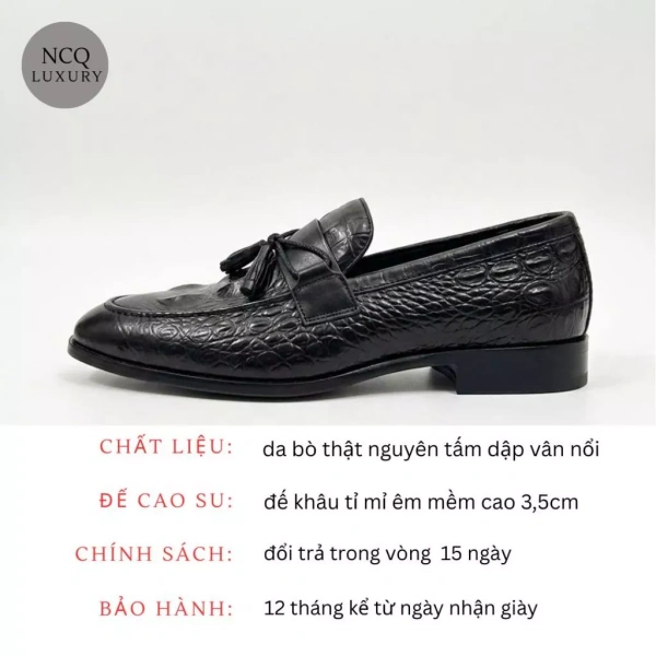 Trong thị trường đang ngày càng đa dạng các mẫu giày công sở, Giày tây nam công sở dập vân cá sấu - giày da bò đế cao su non đúc (mã NCQLUXURY2626) là một mẫu đáng chú ý. (Ảnh 4) Trong thị trường đang ngày càng đa dạng các mẫu giày công sở, Giày tây nam công sở dập vân cá sấu - giày da bò đế cao su non đúc (mã NCQLUXURY2626) là một mẫu đáng chú ý. (Ảnh 4)