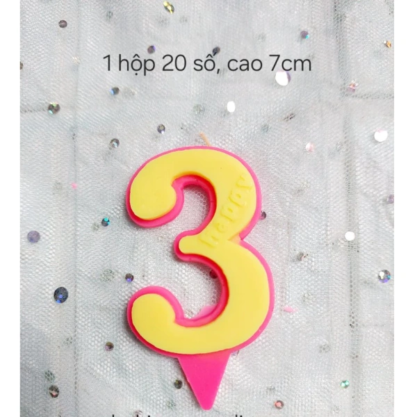 Sản phẩm “Nến số (đèn cầy) trang trí bánh – hộp 20 số” được Ngọc Diệp cung cấp với mức giá 18 000 VND (giá gốc 22 140 VND) là một ví dụ điển hình cho những ai tìm kiếm giải pháp vừa “rực rỡ” vừa “giá cả hợp lý”. (Ảnh 5)