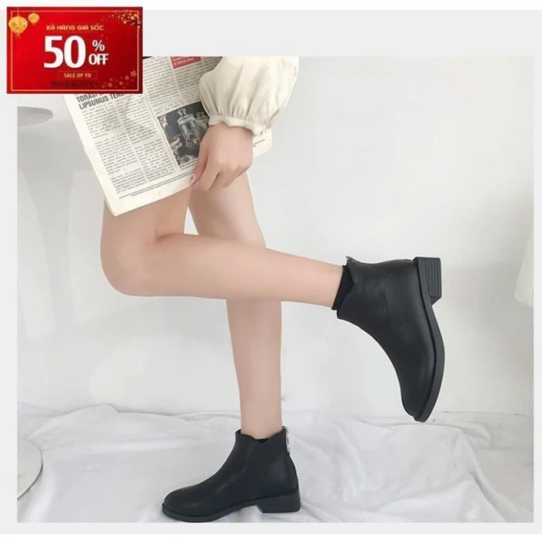 Đi bộ suốt ngày không mỏi chân: trải nghiệm thực tế với boot nữ đế bằng cao 3 cm cổ ngắn màu đen - Ảnh 1 Đi bộ suốt ngày không mỏi chân: trải nghiệm thực tế với boot nữ đế bằng cao 3 cm cổ ngắn màu đen - Ảnh 1