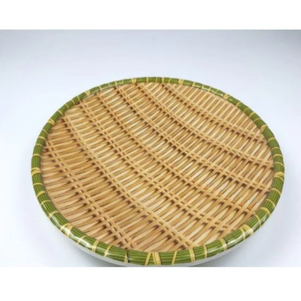 Đĩa phấn giấy mây loại 1 thường giữ khô ráo ban đầu, nhưng sau một thời gian dài lại gây ẩm mốc trong không gian bếp. - Ảnh 1