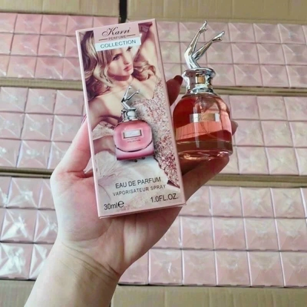 Độ bền của hương ngọt ngào trong nước hoa 30ml thường không kéo dài như mong đợi - Ảnh 2