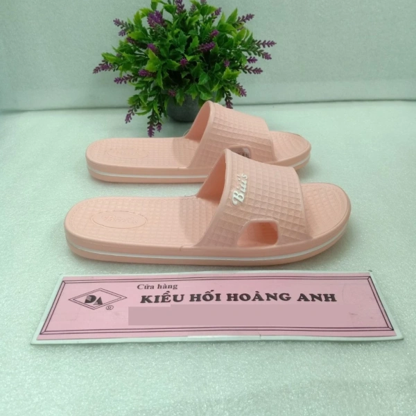 Độ bền thực sự của dép cao su EVA khi liên tục tiếp xúc với nước và bụi bếp - Ảnh 4 Độ bền thực sự của dép cao su EVA khi liên tục tiếp xúc với nước và bụi bếp - Ảnh 4