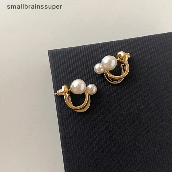 Mặc dù bạn đã mua được bông tai phù hợp, việc bảo quản đúng cách vẫn là yếu tố quan trọng giúp kéo dài tuổi thọ và giảm nguy cơ da phản ứng. (Ảnh 5) Mặc dù bạn đã mua được bông tai phù hợp, việc bảo quản đúng cách vẫn là yếu tố quan trọng giúp kéo dài tuổi thọ và giảm nguy cơ da phản ứng. (Ảnh 5)