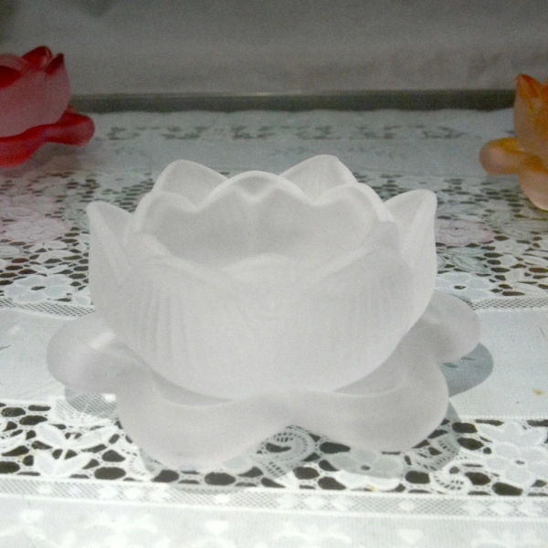 Ánh sáng nến đã từng là biểu tượng của các buổi tiệc gia đình, lễ hội tôn giáo và những khoảnh khắc lãng mạn. (Ảnh 2)