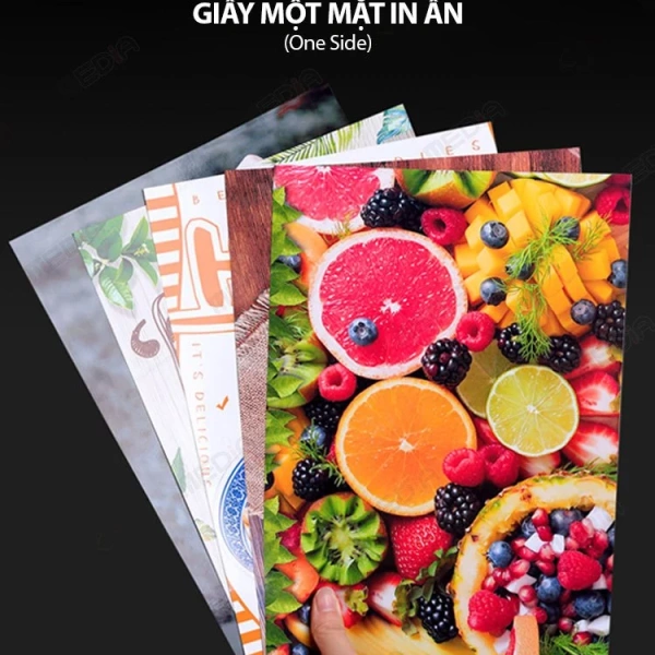 Giấy in ảnh bóng chất lượng cao mang lại màu sắc chuẩn, nhưng độ ẩm phòng ảnh mới là yếu tố quyết định độ bền của hình. - Ảnh 1 Giấy in ảnh bóng chất lượng cao mang lại màu sắc chuẩn, nhưng độ ẩm phòng ảnh mới là yếu tố quyết định độ bền của hình. - Ảnh 1