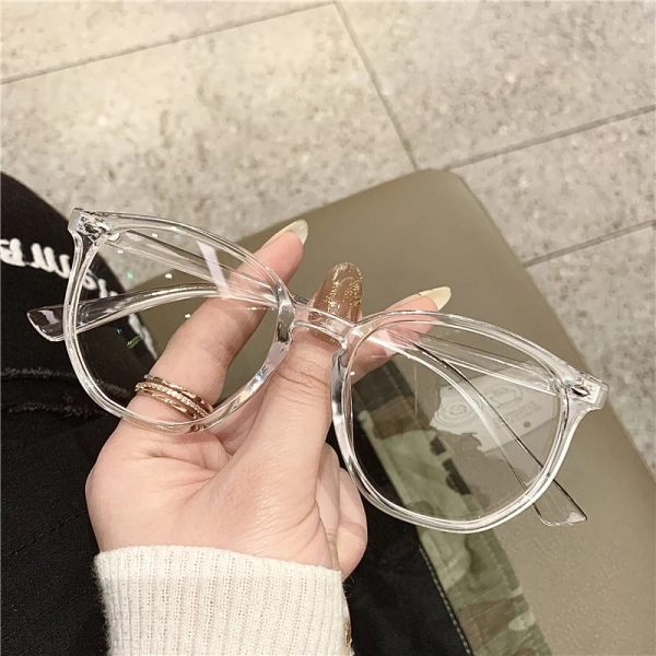 Hiệu ứng gương phản chiếu và duy trì màu sắc tự nhiên của kính mắt mỏng nhẹ chỉ bật sáng khi nhiệt độ biến đổi liên tục - Ảnh 5