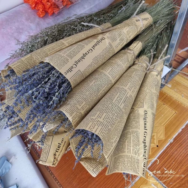 Hoa khô oải hương lâu dài: Khi hương thơm vượt mong đợi, màu sắc dần nhạt theo thời gian. - Ảnh 1 Hoa khô oải hương lâu dài: Khi hương thơm vượt mong đợi, màu sắc dần nhạt theo thời gian. - Ảnh 1