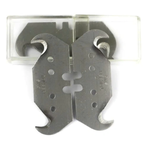 Với giá bán lẻ khoảng 23.370 VNĐ và mức giảm giá hiện tại xuống còn 19.000 VNĐ, hộp 10 lưỡi dao này là lựa chọn kinh tế cho những người muốn xây dựng bộ dụng cụ cơ bản. (Ảnh 5)