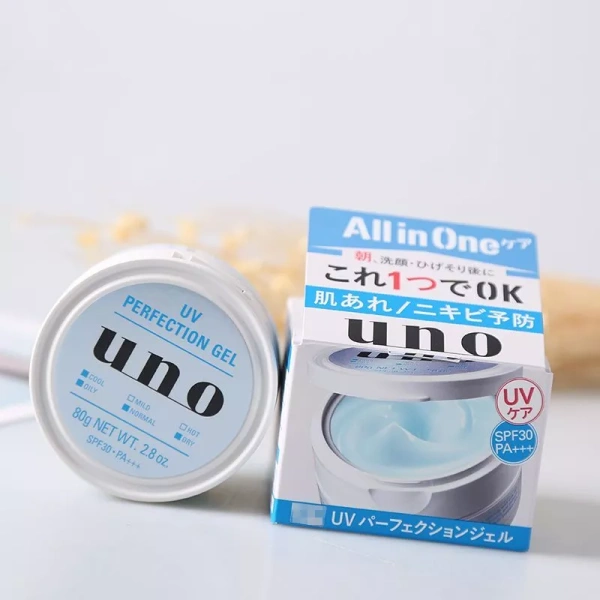 Kem dưỡng 5 trong 1 nhập khẩu Nhật Bản: Khi hứa hẹn kiểm soát dầu, da lại nhạy cảm vào cuối ngày - Ảnh 1 Kem dưỡng 5 trong 1 nhập khẩu Nhật Bản: Khi hứa hẹn kiểm soát dầu, da lại nhạy cảm vào cuối ngày - Ảnh 1