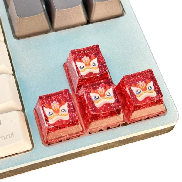 Khi quyết định đầu tư vào một bộ keycap artisan, người dùng thường so sánh với các lựa chọn khác như keycap ABS/ PBT in ấn, hoặc các keycap “blank” bằng nhựa cứng. (Ảnh 4)
