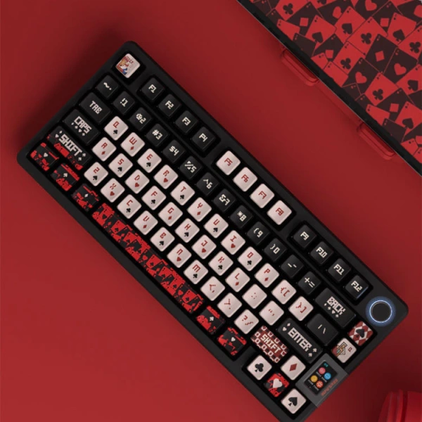 Keycap PBT trong suốt bốn mặt mờ thường làm giảm độ bám khi gõ lâu, điều mà ít người để ý - Ảnh 5