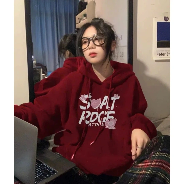 Khi mua áo hoodie nỉ rộng, việc xác định “size” và “form” (cắt dáng) là yếu tố then chốt để tránh gặp phải những phiền toái khi phối lớp. (Ảnh 4) Khi mua áo hoodie nỉ rộng, việc xác định “size” và “form” (cắt dáng) là yếu tố then chốt để tránh gặp phải những phiền toái khi phối lớp. (Ảnh 4)