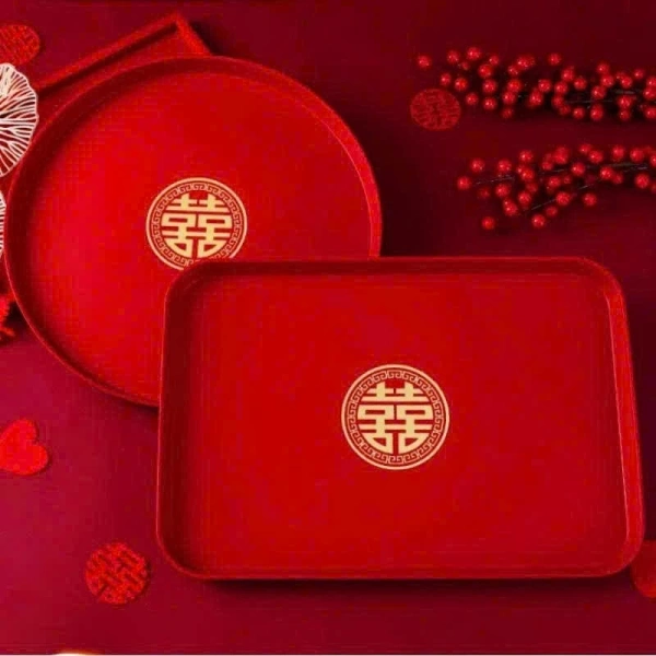 Một trong những sản phẩm đáp ứng đầy đủ các tiêu chí đã nêu ở trên là Bộ 2 Khay nhựa chữ nhật và hình tròn ST GROUP màu đỏ đậm. (Ảnh 4)
