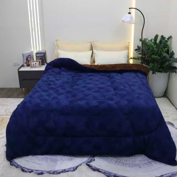Áp dụng các phương pháp này sẽ giúp bạn vẫn tận hưởng sự ấm áp của chăn lông thỏ mà không ảnh hưởng tới giấc ngủ sâu. (Ảnh 4) Áp dụng các phương pháp này sẽ giúp bạn vẫn tận hưởng sự ấm áp của chăn lông thỏ mà không ảnh hưởng tới giấc ngủ sâu. (Ảnh 4)