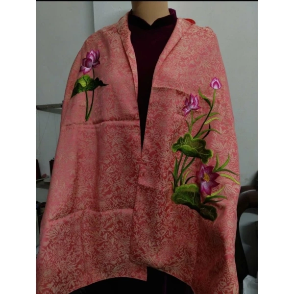 Để một món đồ trở thành ký ức sâu sắc, chúng ta cần kết hợp cảm xúc cá nhân với các trải nghiệm thực tế. (Ảnh 3) Để một món đồ trở thành ký ức sâu sắc, chúng ta cần kết hợp cảm xúc cá nhân với các trải nghiệm thực tế. (Ảnh 3)