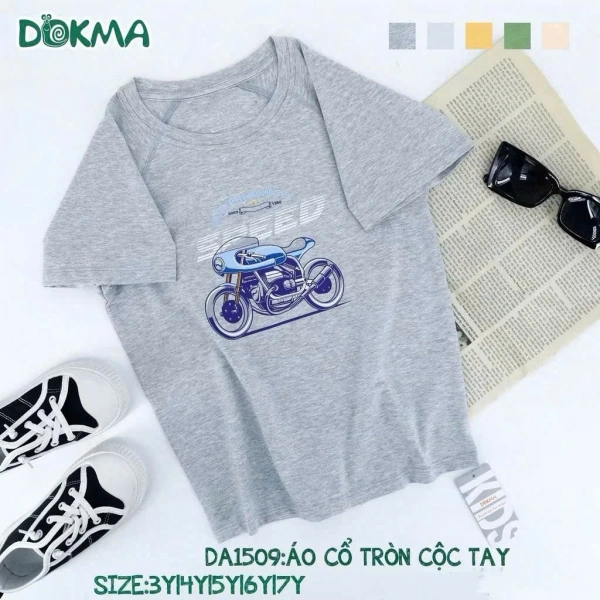 Trong quá trình tìm kiếm, một mẫu áo đáp ứng hầu hết các tiêu chí ở trên là Áo Cộc Tay Dokma Da1509 dành cho bé trai 3‑7 tuổi (trọng lượng 13‑25 kg). (Ảnh 5)