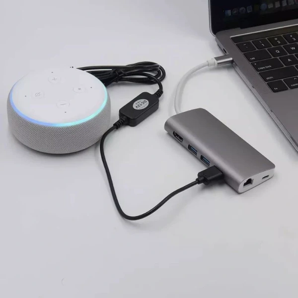 Nhiều người dùng thường cắm cáp này vào cổng USB của laptop, máy tính bảng hoặc power bank. (Ảnh 3) Nhiều người dùng thường cắm cáp này vào cổng USB của laptop, máy tính bảng hoặc power bank. (Ảnh 3)