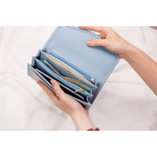 Khi free ship làm quên kiểm tra chất liệu, chất lượng thực tế của ví cầm tay thời trang đa màu - Ảnh 5 Khi free ship làm quên kiểm tra chất liệu, chất lượng thực tế của ví cầm tay thời trang đa màu - Ảnh 5