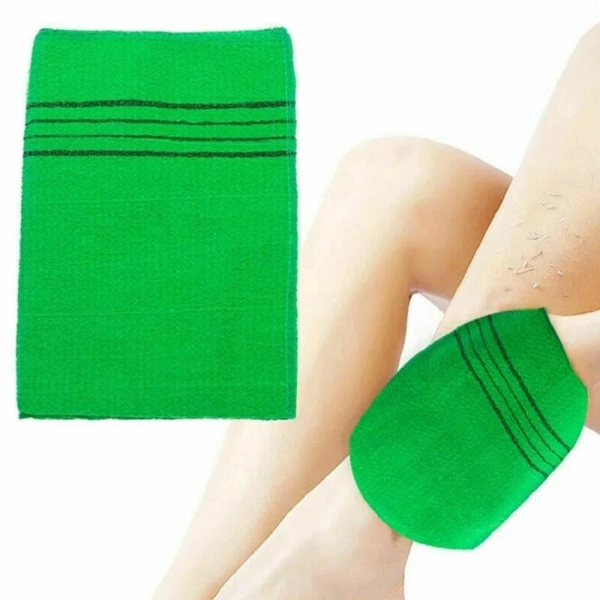 Các sản phẩm làm sạch có pH cân bằng (khoảng 5,5) giúp duy trì môi trường axit nhẹ của da, giảm nguy cơ mất ẩm sau khi tẩy tế bào chết. (Ảnh 5) Các sản phẩm làm sạch có pH cân bằng (khoảng 5,5) giúp duy trì môi trường axit nhẹ của da, giảm nguy cơ mất ẩm sau khi tẩy tế bào chết. (Ảnh 5)