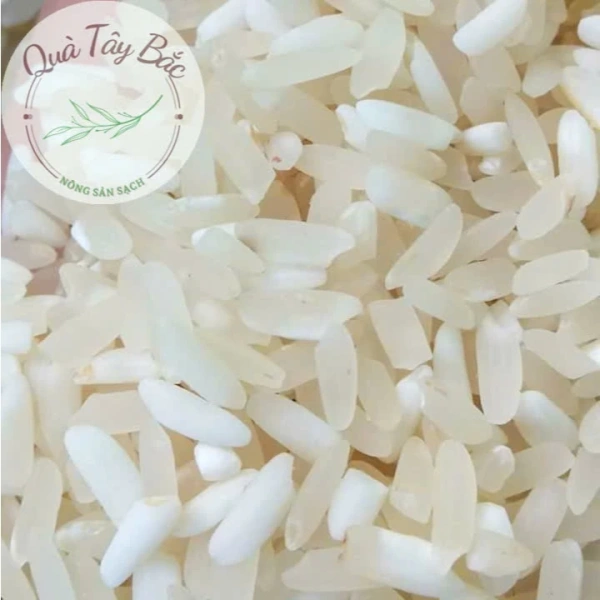 Đối với người mua lần đầu hoặc muốn đổi mới loại gạo, việc phân biệt ngay tại cửa hàng hoặc trên sàn thương mại điện tử là rất quan trọng. (Ảnh 2)