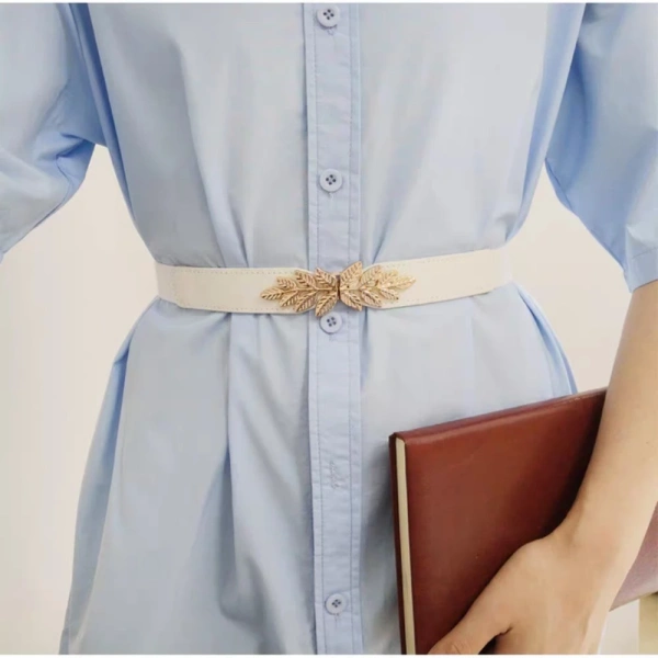 Khi khóa co giãn trên đầm lá phong tạo cảm giác ôm sát nhưng thắt lưng lại khiến tính linh hoạt giảm sút suốt ngày - Ảnh 3