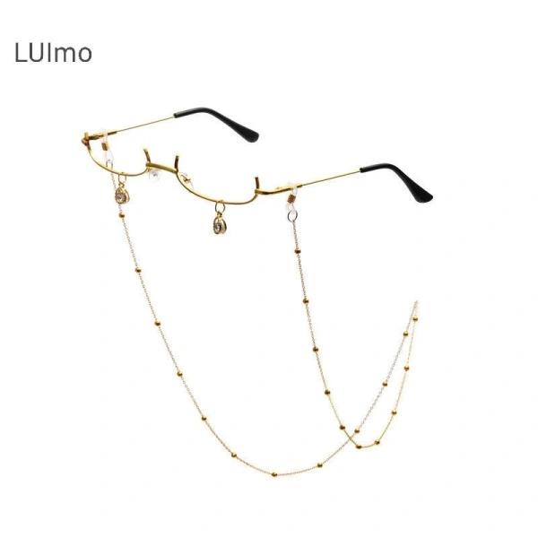 Khi khung kính vintage kim loại bất ngờ biến góc trang trí tiệc thành điểm nhấn sang trọng cho bé gái. - Ảnh 3