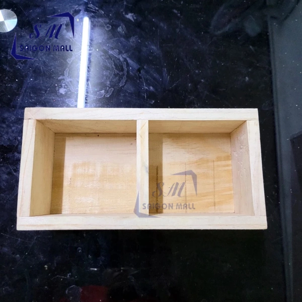 Khi một chiếc hộp gỗ nhỏ trở thành giải pháp lưu trữ bất ngờ trong không gian làm việc - Ảnh 2