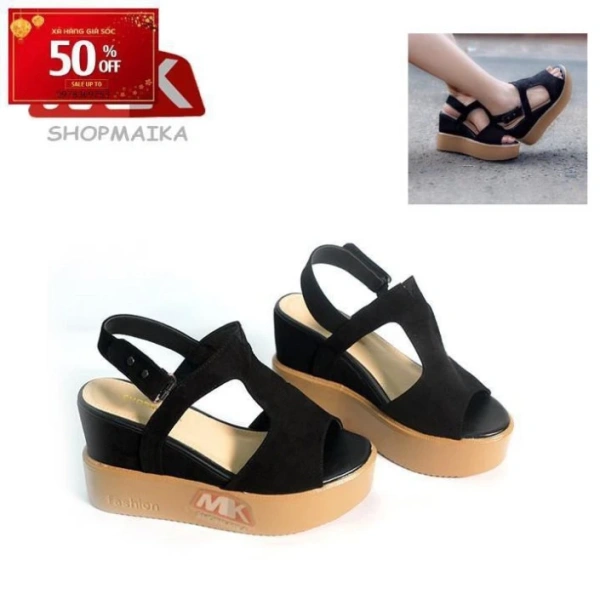 Với mức giá gốc 854.000 VND và ưu đãi giảm còn 700.000 VND, giày S111 đem lại một “giải pháp trọn gói” bao gồm giày và nước hoa, giúp giảm bớt chi phí mua riêng lẻ và đồng thời đảm bảo sự nhất quán về phong cách. (Ảnh 5)