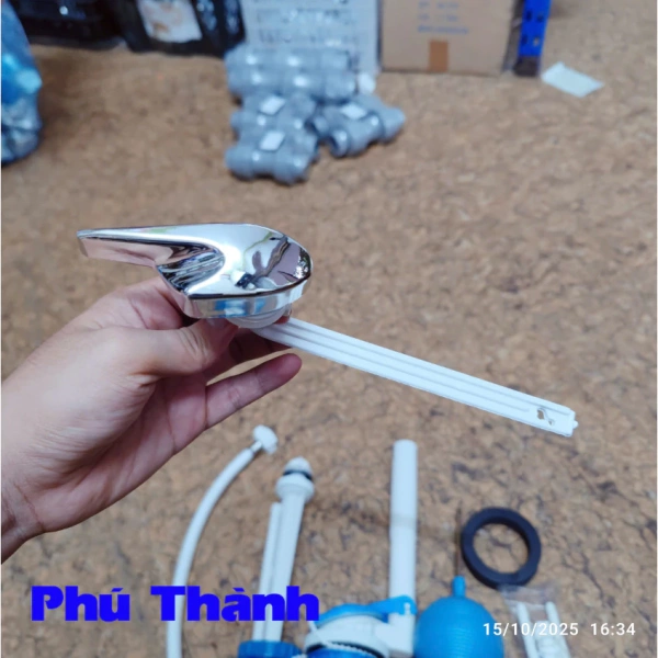 Không phải mọi bộ cấp xả đều tương thích với bệ trẻ em. (Ảnh 4) Không phải mọi bộ cấp xả đều tương thích với bệ trẻ em. (Ảnh 4)