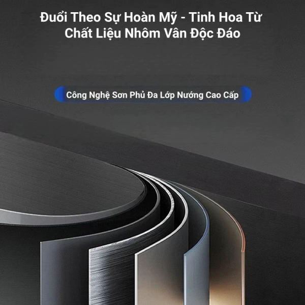 Với một chiếc hộp video tích hợp, việc giải trí trong xe không còn là vấn đề phụ. (Ảnh 2)