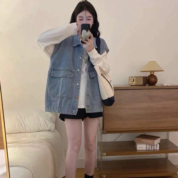 Thực hiện những biện pháp này không những giúp áo duy trì độ ấm lâu dài mà còn giữ được vẻ ngoài “sành điệu” như mới. (Ảnh 4) Thực hiện những biện pháp này không những giúp áo duy trì độ ấm lâu dài mà còn giữ được vẻ ngoài “sành điệu” như mới. (Ảnh 4)