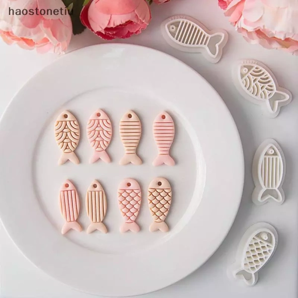 Trong cộng đồng handmade, các video “hướng dẫn nhanh 5 phút” trên mạng xã hội tạo ra một hình ảnh hấp dẫn: chỉ cần đổ chất polymer vào khuôn, sau vài phút bạn có thể mang ngay một món trang sức xinh xắn. (Ảnh 2)