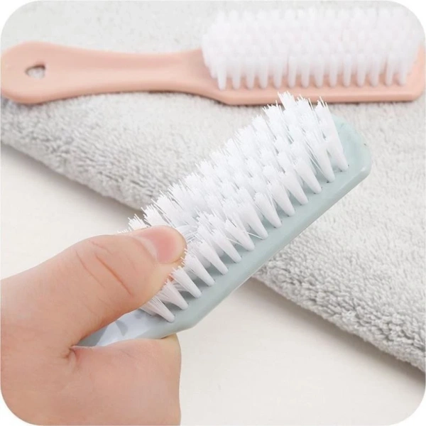 Trong thời gian gần đây, xu hướng chăm sóc bản thân đang ngày càng phong phú, từ mỹ phẩm chăm sóc da đến các thiết bị làm đẹp gia đình. (Ảnh 2) Trong thời gian gần đây, xu hướng chăm sóc bản thân đang ngày càng phong phú, từ mỹ phẩm chăm sóc da đến các thiết bị làm đẹp gia đình. (Ảnh 2)