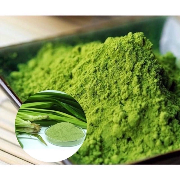Màu xanh tự nhiên của bột lá nếp làm bánh hấp dẫn hơn, nhưng khiến lớp mứt dừa trên xôi dễ rơi rớt. - Ảnh 1