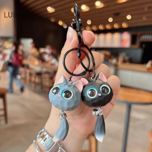 Móc khóa mắt to 3D: khi thiết kế dễ thương lại tiềm ẩn rắc rối cho dây chuyền - Ảnh 1 Móc khóa mắt to 3D: khi thiết kế dễ thương lại tiềm ẩn rắc rối cho dây chuyền - Ảnh 1