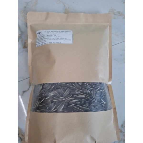 Một tuần trải nghiệm hạt hướng dương vị dừa, bất ngờ là chúng không giữ độ giòn khi để trong tủ lạnh - Ảnh 2
