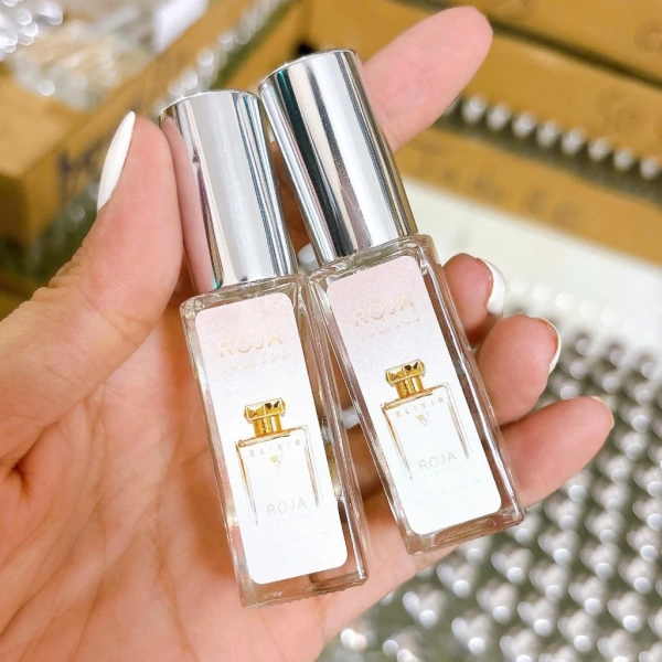 Một bữa trưa thường đồng nghĩa với việc bạn ra khỏi môi trường làm việc, tiếp xúc với không khí mở, ánh nắng và hơi ẩm. (Ảnh 2)