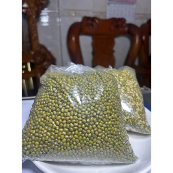 Ngâm đậu xanh nguyên vỏ quá nhanh thường khiến hương vị bở và độ giòn không còn như mong đợi - Ảnh 4