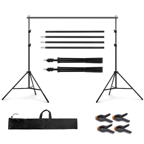 Nhiều studio đã đầu tư sẵn vào các giá đỡ, đèn flash, hoặc hệ thống trục quay. (Ảnh 3)