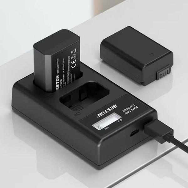 Với mức giá giảm từ 338.800 VND xuống còn 280.000 VND, Bộ pin NP‑FW50 2000mAh kèm sạc Beston cung cấp một giải pháp thay thế đáng cân nhắc cho pin chính hãng của Sony. (Ảnh 5)