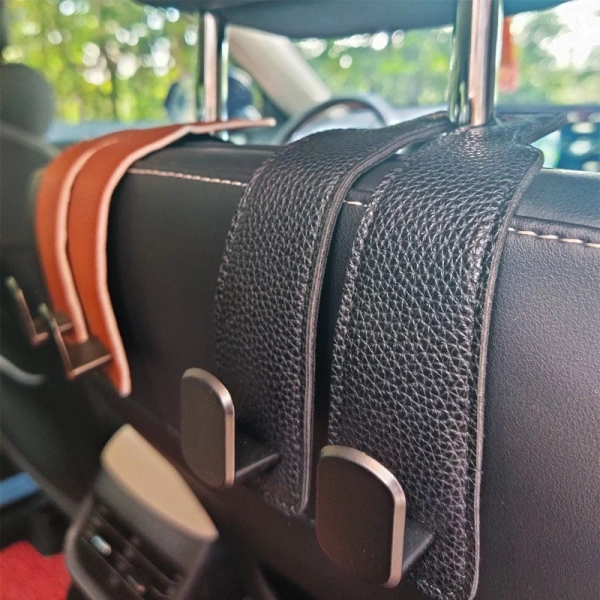 Một trong những yếu tố quyết định hiệu quả của việc treo đồ là chất liệu và thiết kế của móc treo. (Ảnh 5)