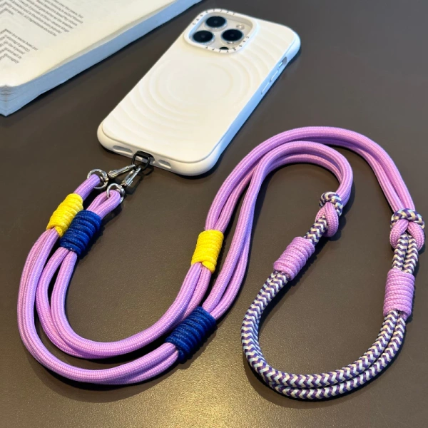 Chọn dây đeo làm từ sợi nylon đan bện chắc chắn giúp dây không bị rách dễ dàng, không gây rối hoặc kích ứng da khi tiếp xúc trong thời gian dài. (Ảnh 3)