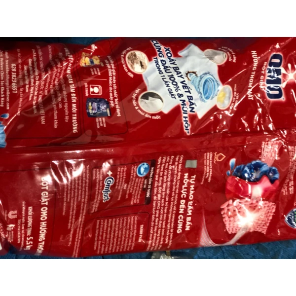 Trong danh mục các sản phẩm bột giặt tay hiện nay, Bột Giặt Tay Omo 5,5kg & 5,1kg hương Comfort được thiết kế đặc biệt cho nhu cầu giặt tay hàng ngày của gia đình. (Ảnh 4) Trong danh mục các sản phẩm bột giặt tay hiện nay, Bột Giặt Tay Omo 5,5kg & 5,1kg hương Comfort được thiết kế đặc biệt cho nhu cầu giặt tay hàng ngày của gia đình. (Ảnh 4)